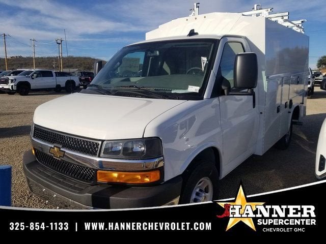 2025 Chevrolet Express Cutaway 3500 1WT in Summit White — front three-quarter view