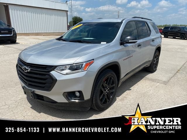 2020 Chevrolet Traverse Premier in Silver Ice Metallic — front three-quarter view