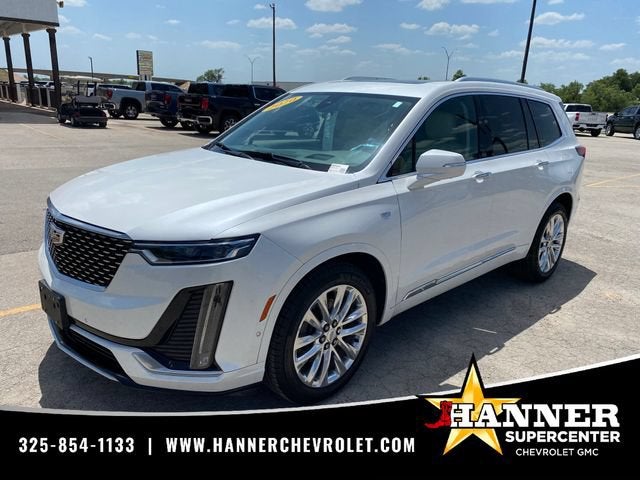 2020 Cadillac XT6 FWD Premium Luxury in Crystal White Tricoat — front three-quarter view